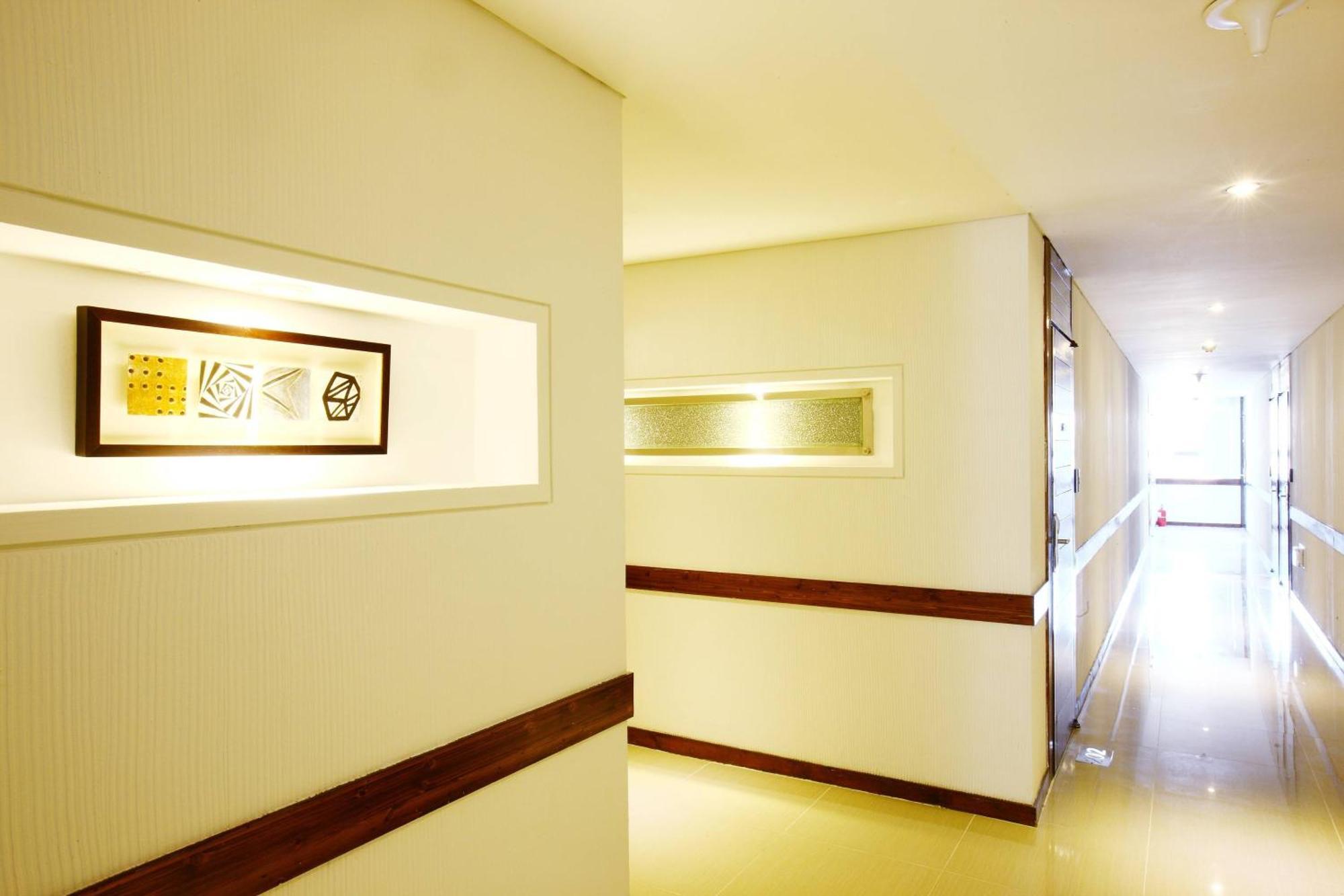 Q Hotel Paju Exterior photo