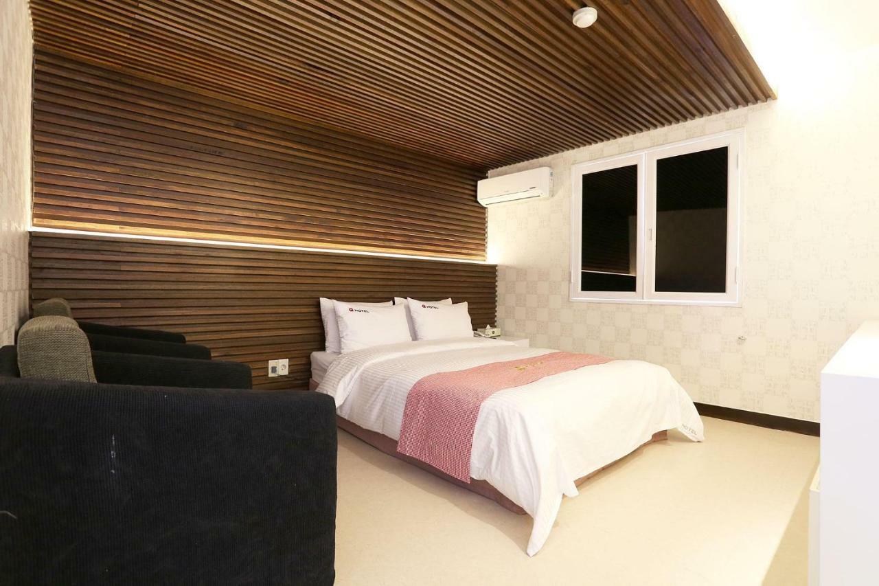 Q Hotel Paju Exterior photo